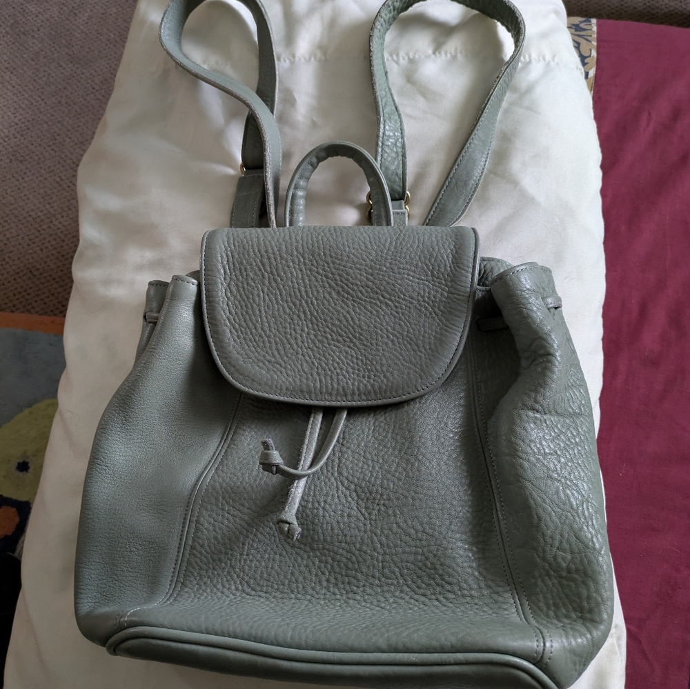 Chic Olive Leather Women's Backpack